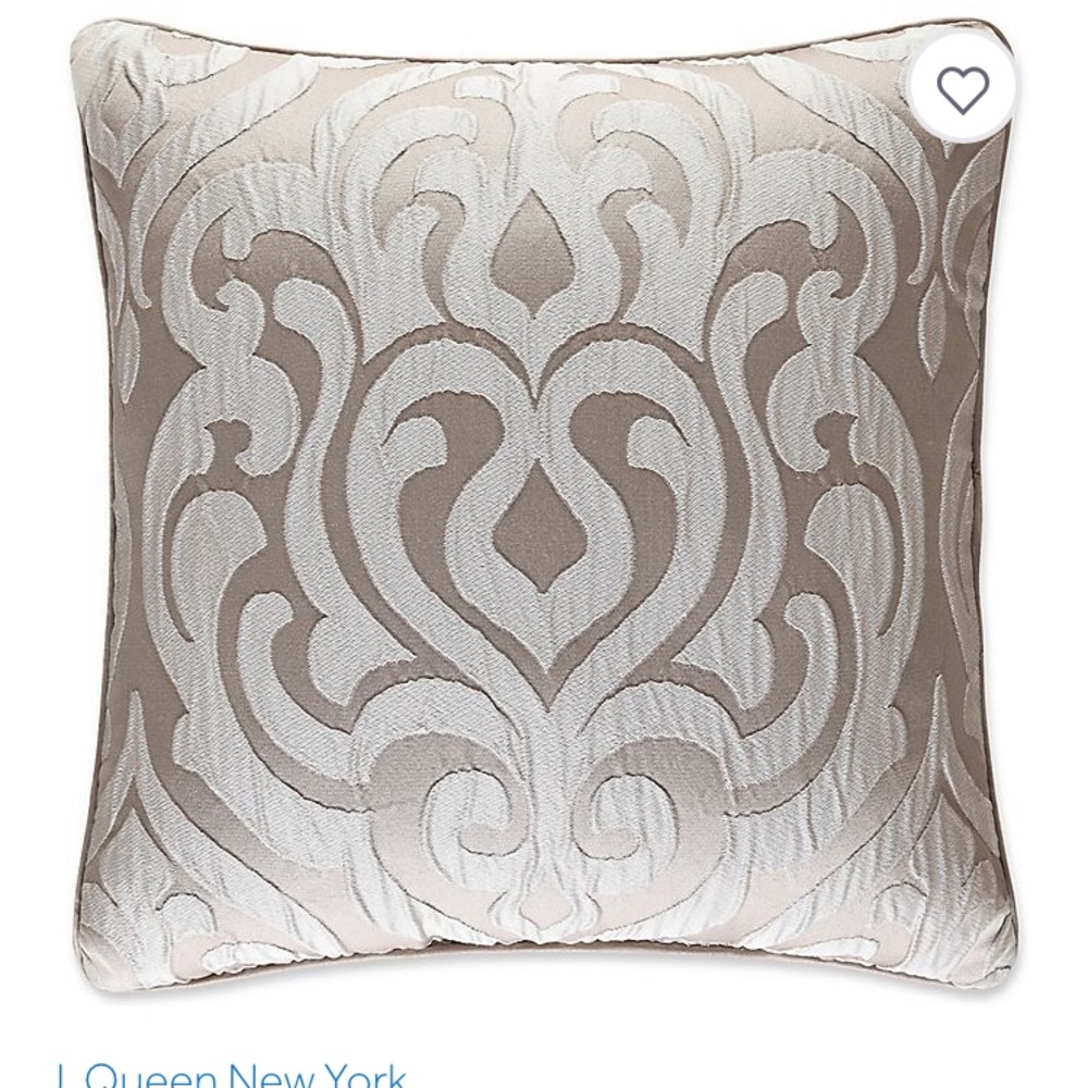 Set of two J. Queen Astoria Throw Colour SAND